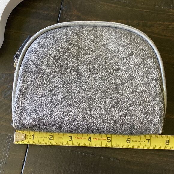 Calvin Klein Makeup Bag Silver Sturdy Grey Monogram Travel Quality Pouch - Picture 4 of 8